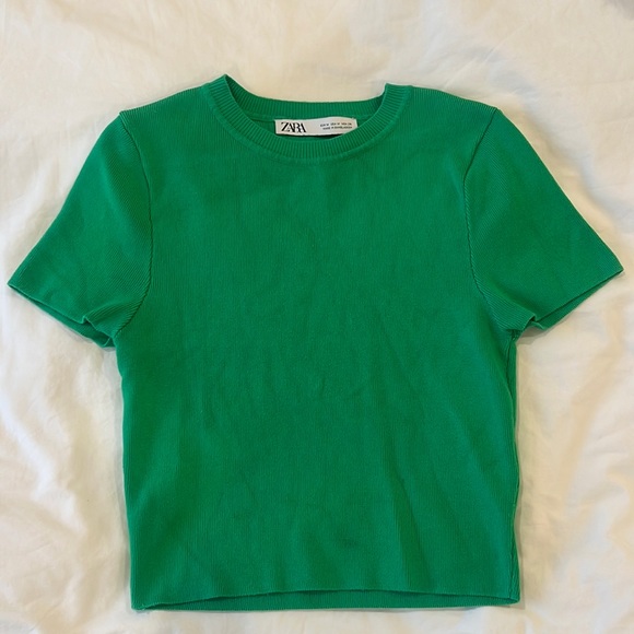 Size medium Zara top - Picture 1 of 2